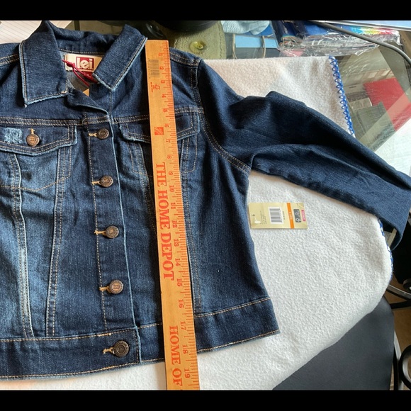 L.e.i. Dark Blue Distressed Jean Jacket Juniors Size S, NWT - Picture 14 of 16